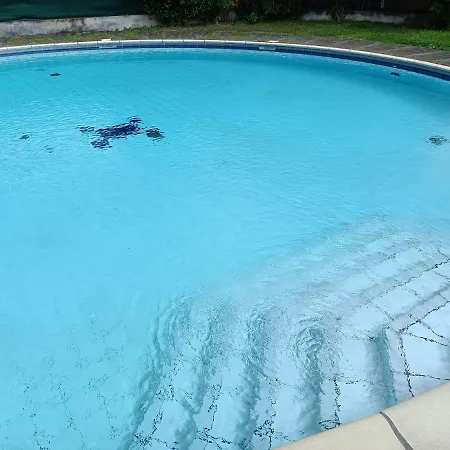 blue&yellow, appartement au calme, avec piscine, WIFI-3