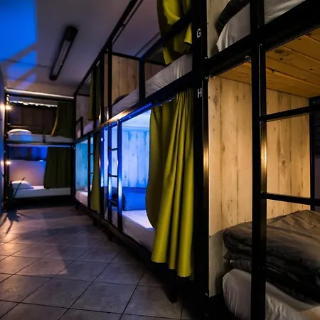 Bedway Athens Hostel-2