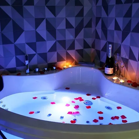 Apartamentos Las trece llaves Jacuzzi bajo reserva-2
