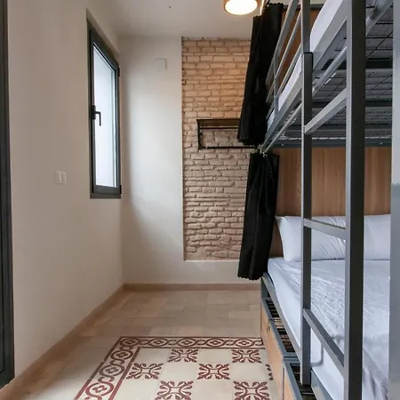 Hostel Ibarra By Bossh! Hotels-2