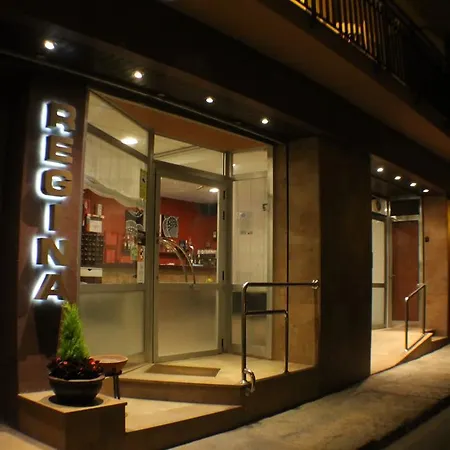 Hostal Regina-3
