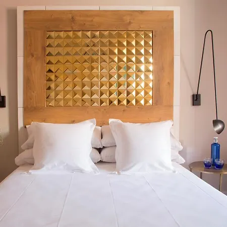 The Conica Deluxe Bed&Breakfast-3