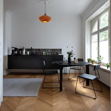 Well Pretty Places - Sustainable Interior Design In The Citycenter-2