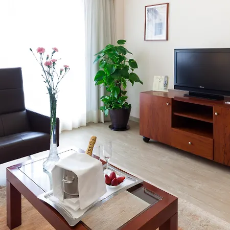 Hotel Royal Plaza-3