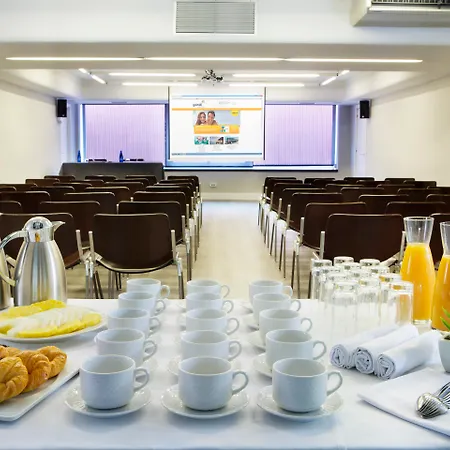 Hotel Chamartin The One-3