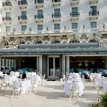 Eurostars Hotel Real-3