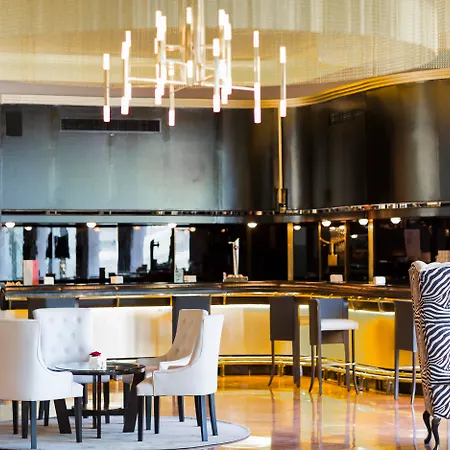 Hotel Tres Reyes Pamplona-3