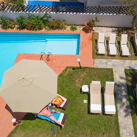 Elmi Beach Hotel & Suites-2