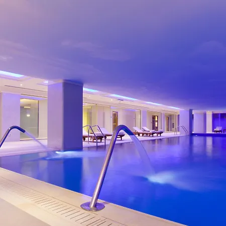 Boutique 5 Hotel & Spa - Adults Only-3