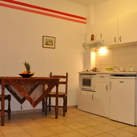 Haris Apartments-2