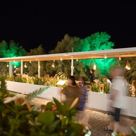 Kamari Beach Hotel-3
