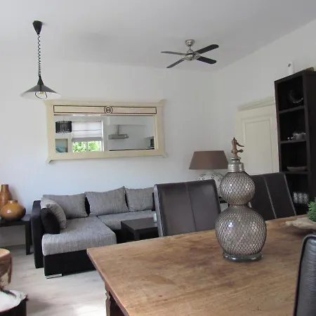 Bed & Breakfast Hillegom-2