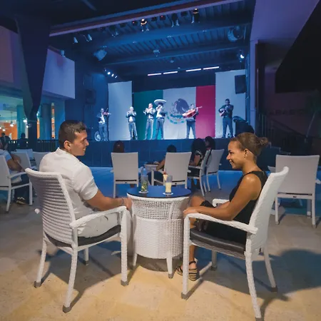 Hotel Riu Lupita-2