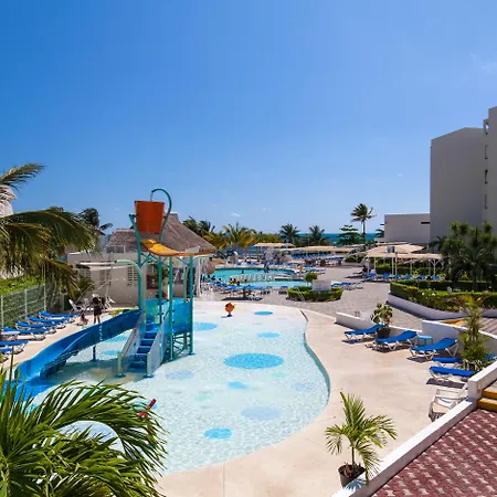 Aquamarina Beach Hotel-2