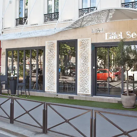 Hôtel Eiffel Segur-2
