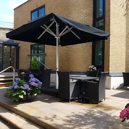 The Westbridge Hotel Stratford-2