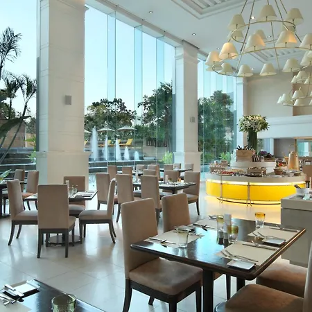 Dusit Princess Srinakarin Bangkok-3