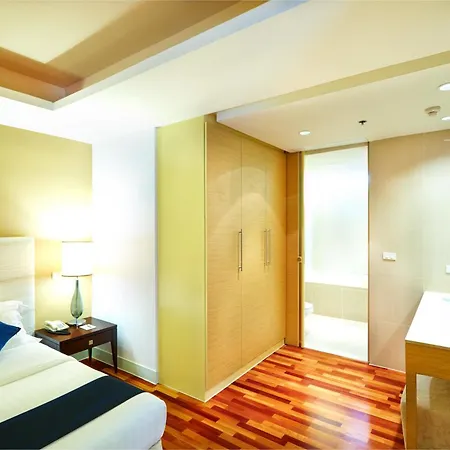 The Duchess Hotel-3