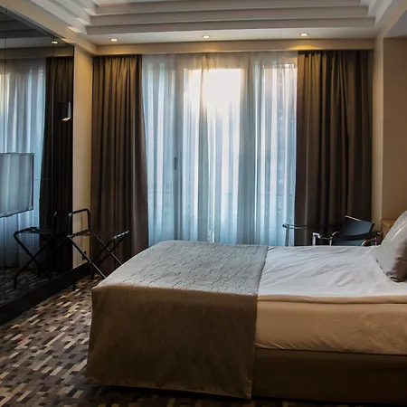 Tan Hotel - Special Category-3