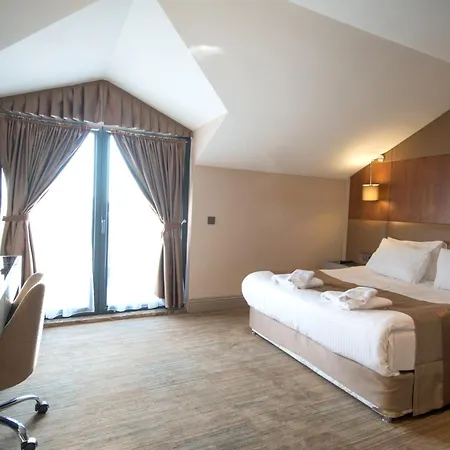 Gk Regency Suites Hotel-2