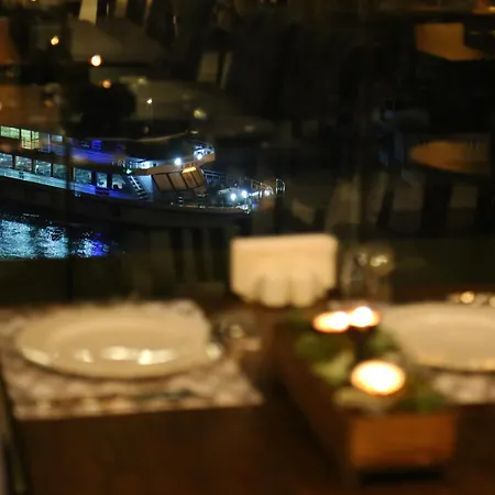 Pasaport Pier Hotel-3