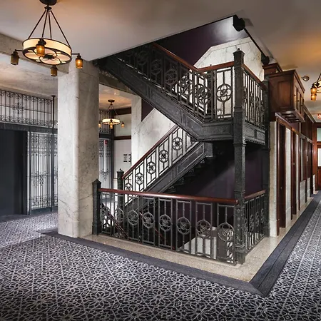 Staypineapple, An Iconic Hotel, The Loop-3