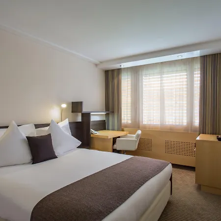 Crowne Plaza Zuerich By Ihg-3