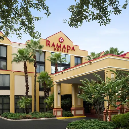 Ramada By Wyndham Suites Orlando Airport- Free Airport Shuttle-3