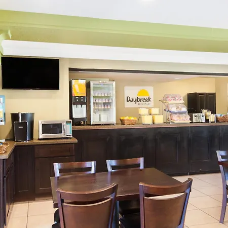 Days Inn By Wyndham San Jose Airport-2