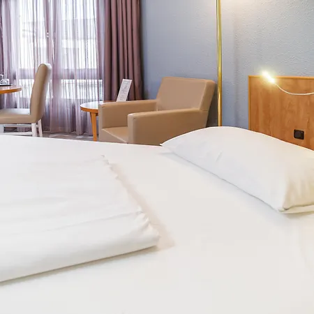 Golden Tulip Bielefeld City-3