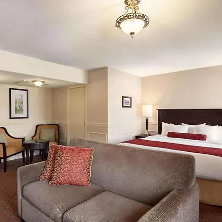 The Plaza Hotel Downtown, Trademark Collection By Wyndham-3