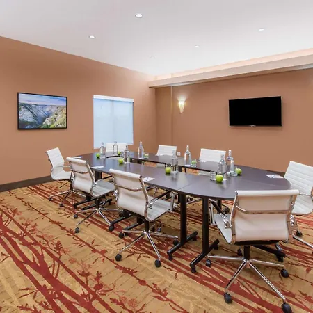 Hotel 11, Mod A Sonesta Collection-2