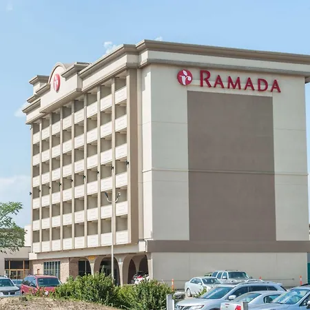 Ramada By Wyndham Edmonton South-2