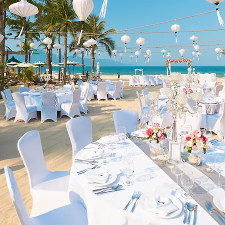 Pullman Danang Beach Resort-3