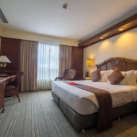 Waterfront Airport Hotel And Casino-3