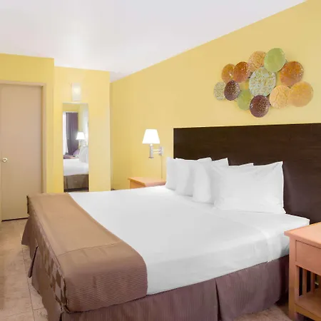 Travelodge By Wyndham San Francisco Central-2