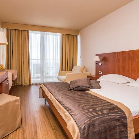 Hotel Umag Plava Laguna-2