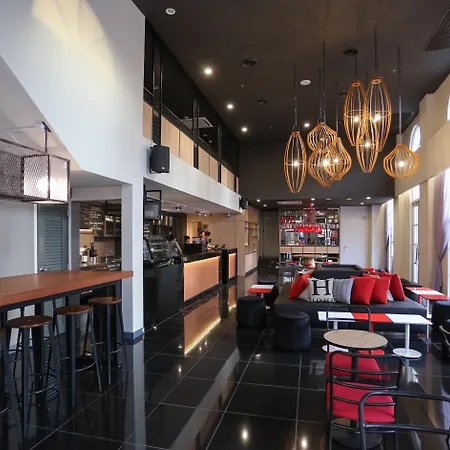 Avenue J Hotel Central Market Kl-2