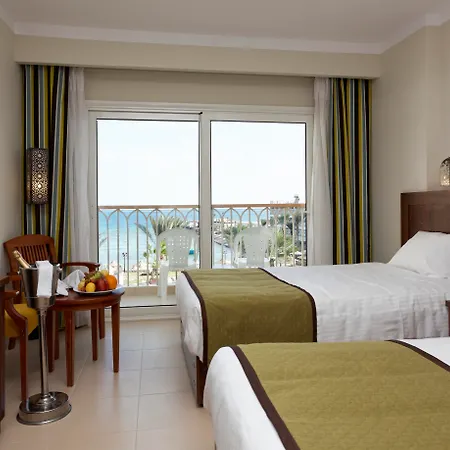 Royal Star Beach Resort - Couples And Families Only-3