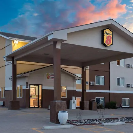 Super 8 By Wyndham Gillette-3