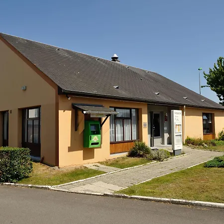 Hotel De La Briere-2