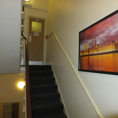 Carlton Hotel-2
