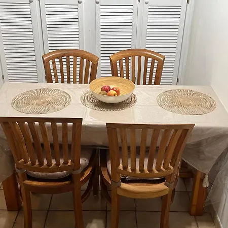 Chez' Elle-2