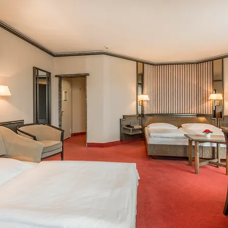 Hotel Monopol Luzern-3