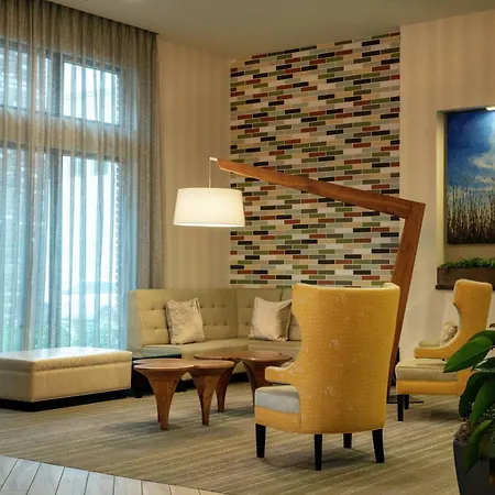 Hilton Garden Inn Mobile Downtown-3