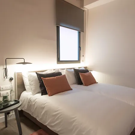 Casagrand Luxury Apartments Barcelona-3