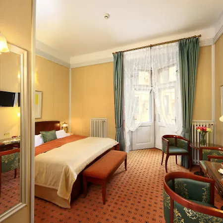 Hotel Paris Prague-2