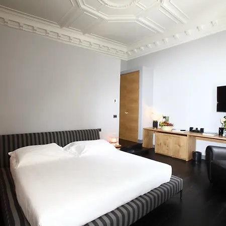 Suite Art Navona-2