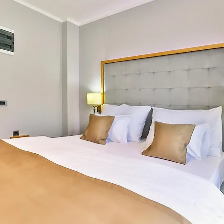 Hotel Lusso Mare By Aycon-2