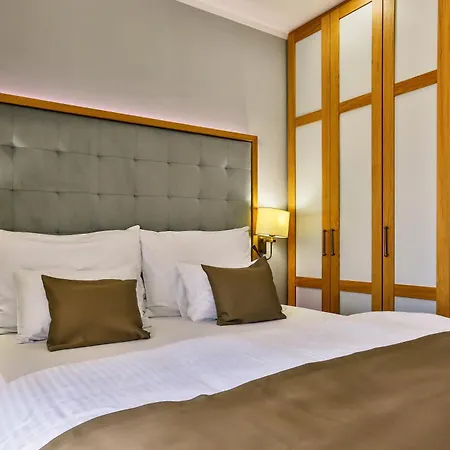 Hotel Lusso Mare By Aycon-3